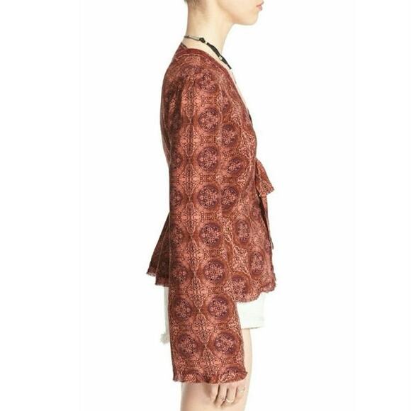 Free people Kaleidoscope top XS extra small bell sleeve tie boho drape blouse - Picture 8 of 16